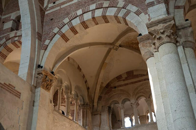 Sant'Evasio Cathedral Custom Italy tours
