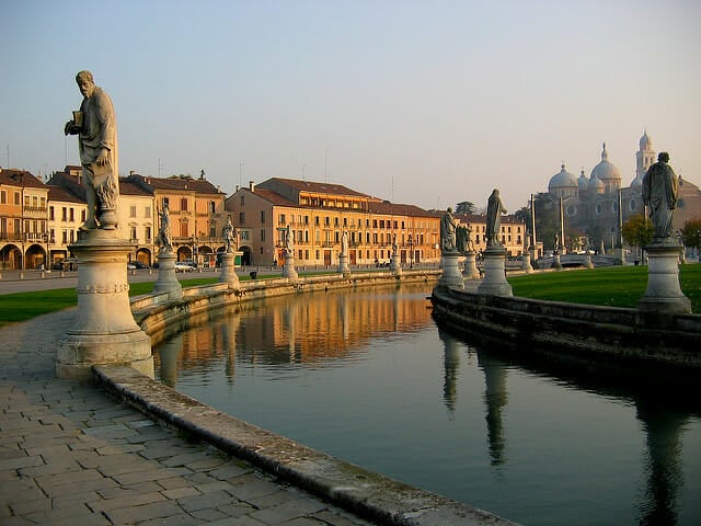 Prato della Valle Italy Customized Tours